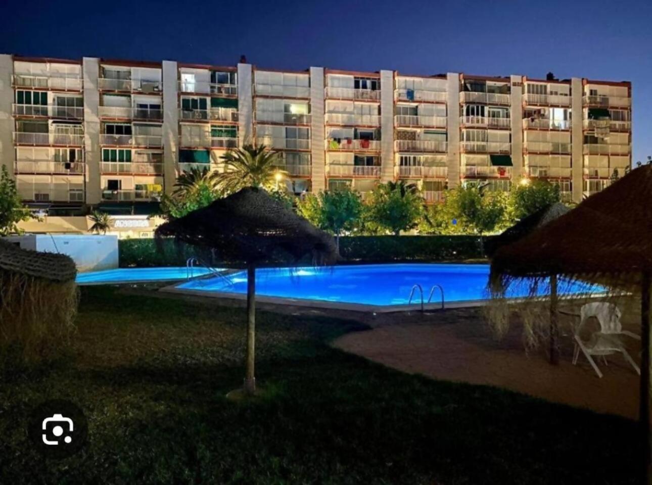 Apartamento Escapada Romantica Con Vistas Al Mar Piscina La Pineda
